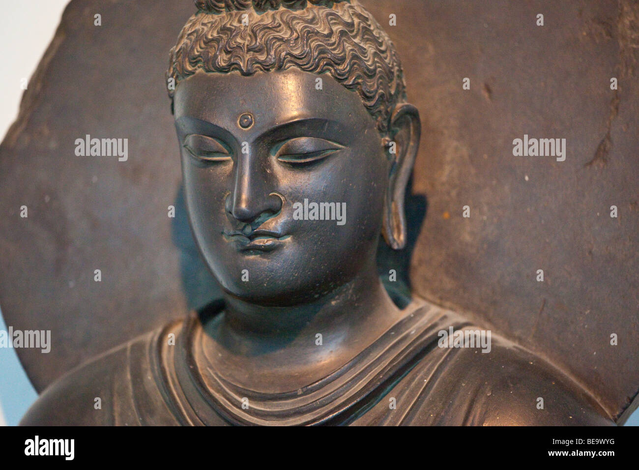2. C AD Ghandaran Skulptur des Buddha im National Museum in Delhi Indien Stockfoto