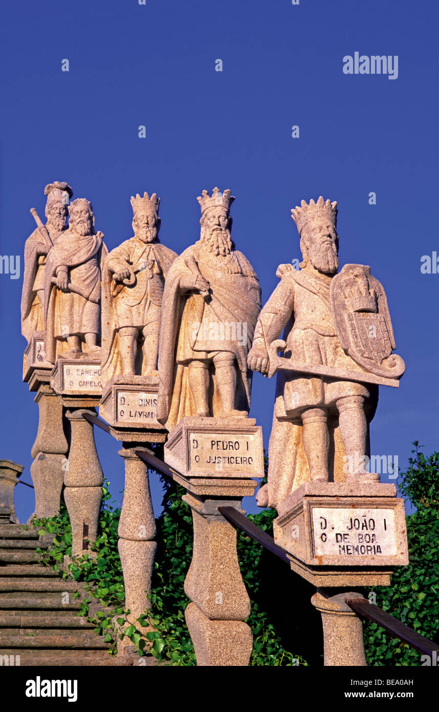 Portugal, Castelo Branco: Statuen der portugiesischen Könige im Garten des Palais Bischöfe Stockfoto