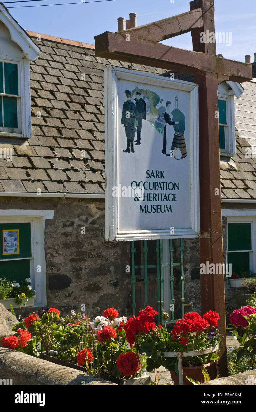 Dh SARK DORF SARK Insel Sark Besetzung und Heritage Museum sign Krieg Channel Islands historische Stockfoto