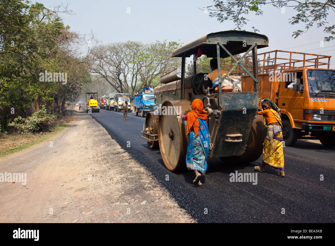 Straßenbau in Malda in Bengal, Indien Stockfoto
