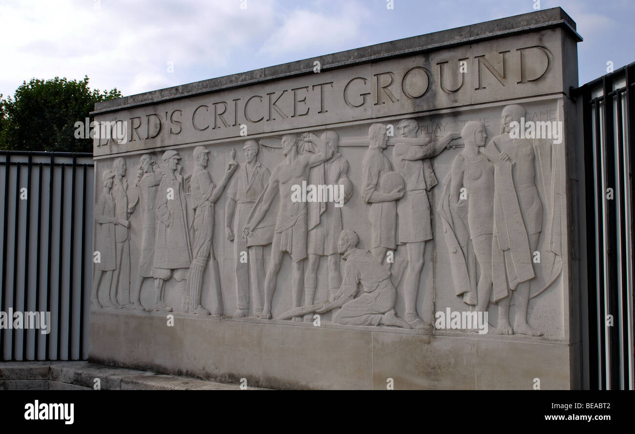 Wandbild im Lord's Cricket Ground, London, England, UK Stockfoto