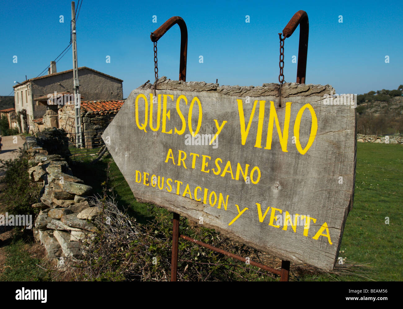 Käse und Wein shop Bodega La Setera, DO Arribes del Duero Spanien Kastilien und leon Stockfoto