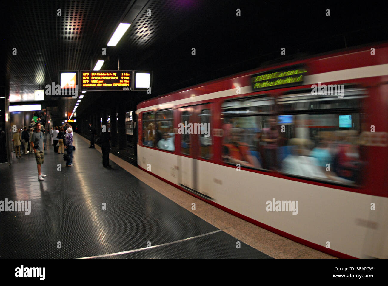 Düsseldorf-Stadtbahn Stockfoto