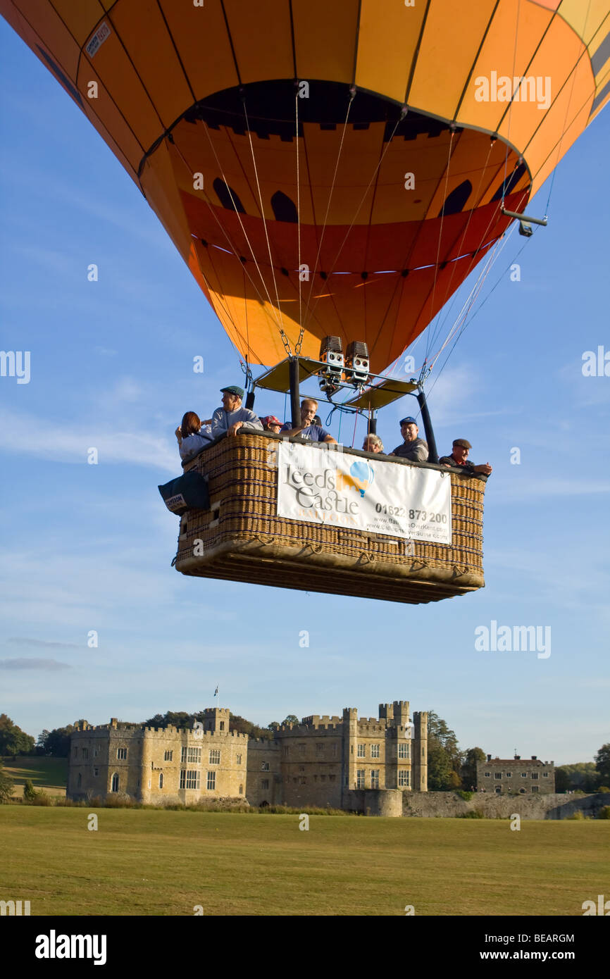 Heißluftballon in Leeds Castle Stockfoto