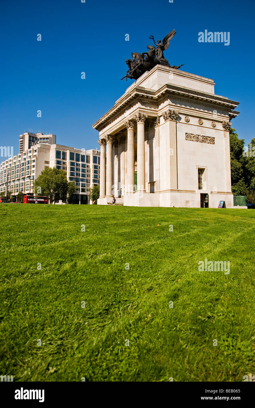 Wellington Arch auf sonniger Tag am Hyde Park Corner in London England UK Stockfoto