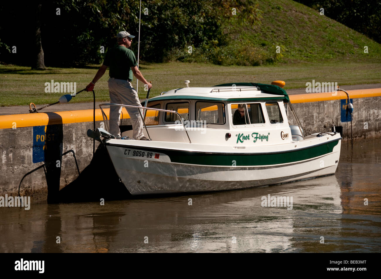 Boot am Erie-Kanal sperren zu sichern. Stockfoto