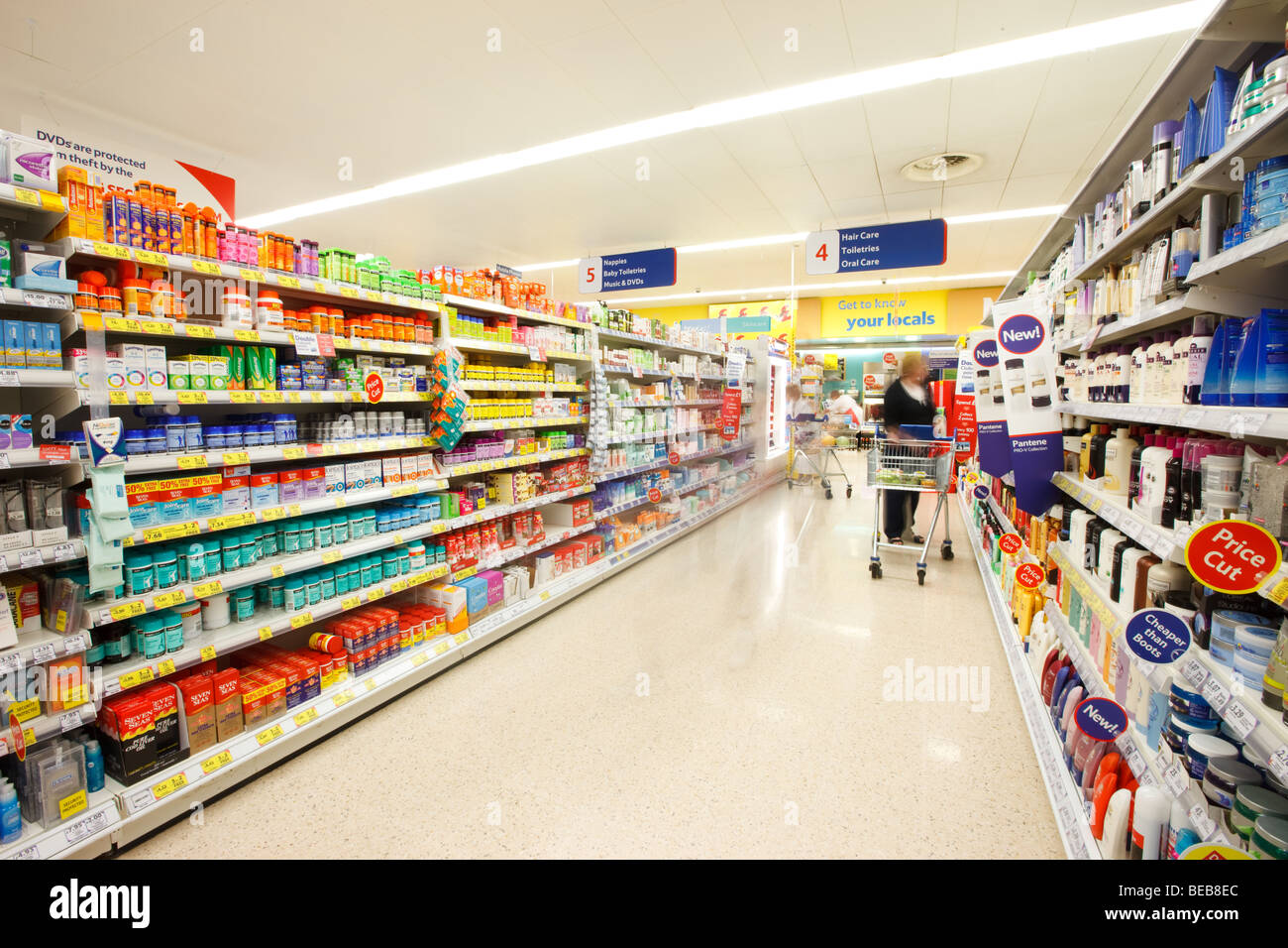 Supermarkt gänge -Fotos und -Bildmaterial in hoher Auflösung – Alamy
