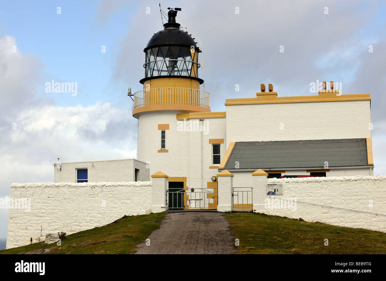 Stoner Head Leuchtturm, Assynt, Sutherland, Nordwesten Schottlands, Schottland, UK. Stockfoto