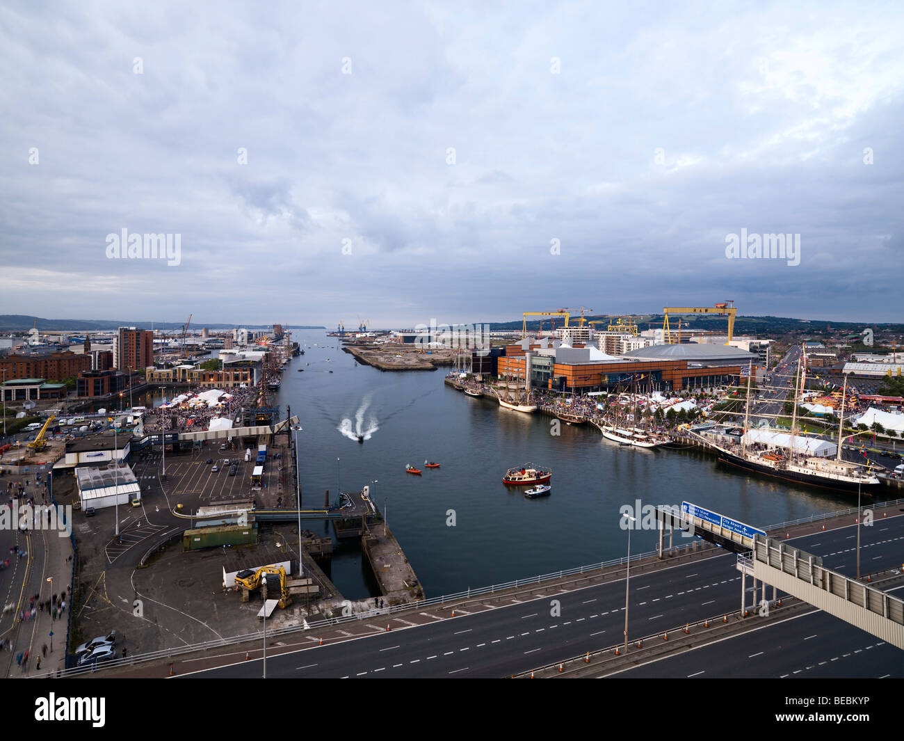 Große Schiffe 2009 Belfast Stockfoto