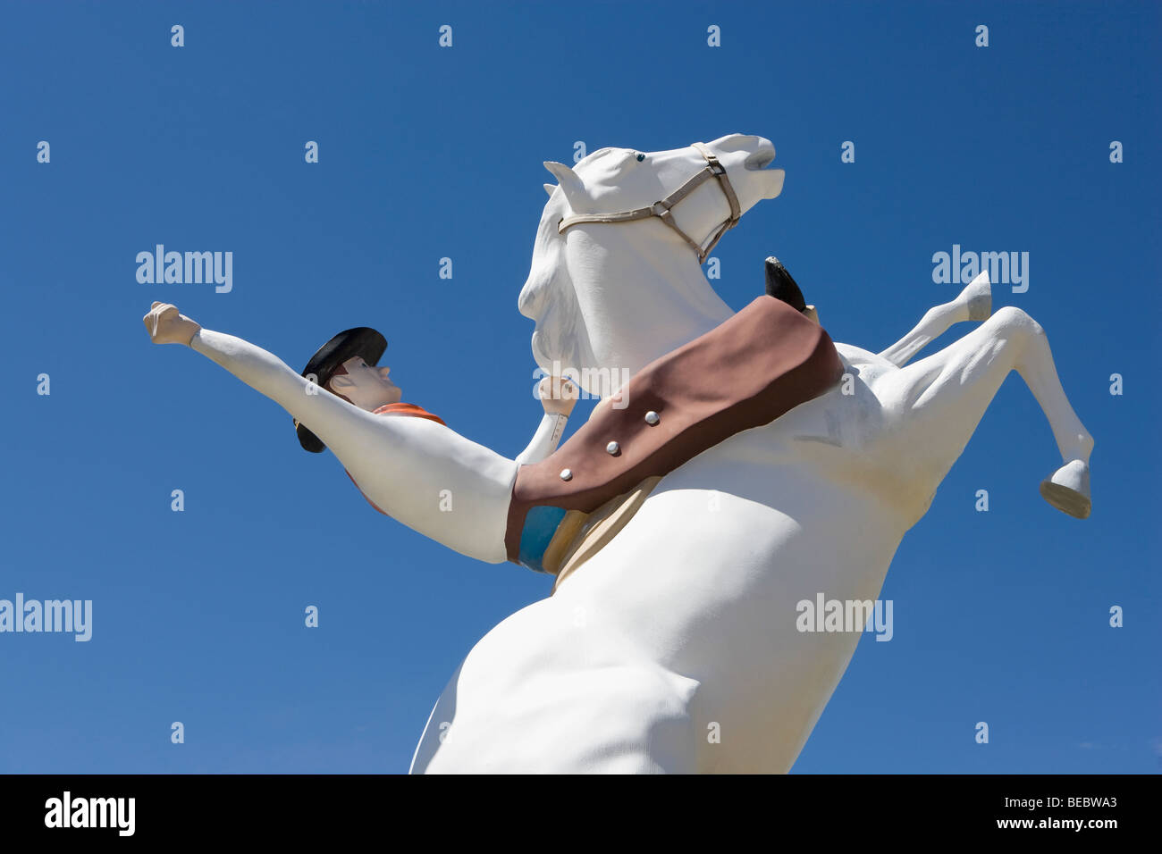 Niedrigen Winkel Ansicht ein Reitzentrum Statue, Kanab, Utah, USA Stockfoto