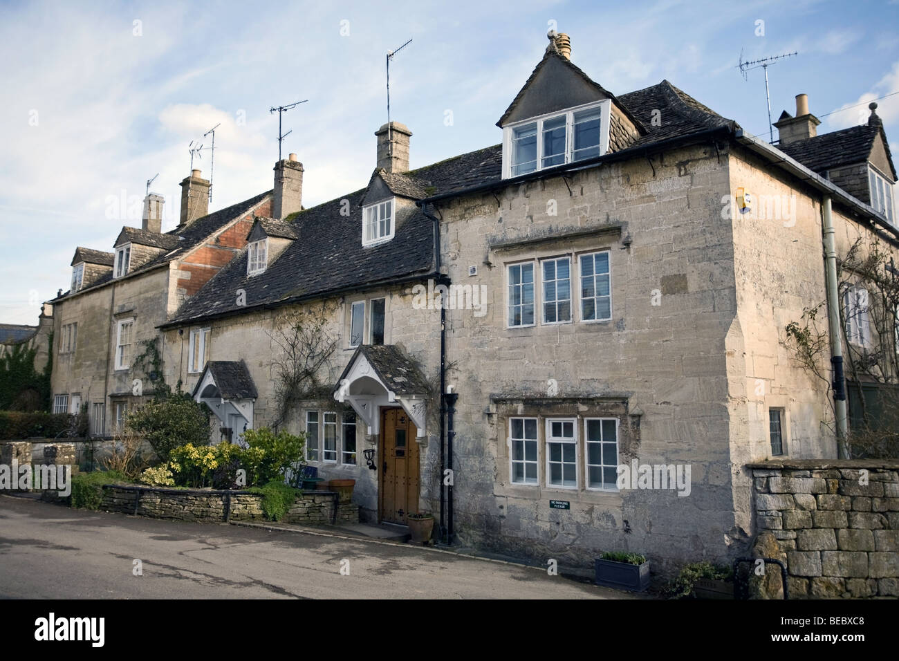 Eine Cotswold-Dorf-Szene Stockfoto