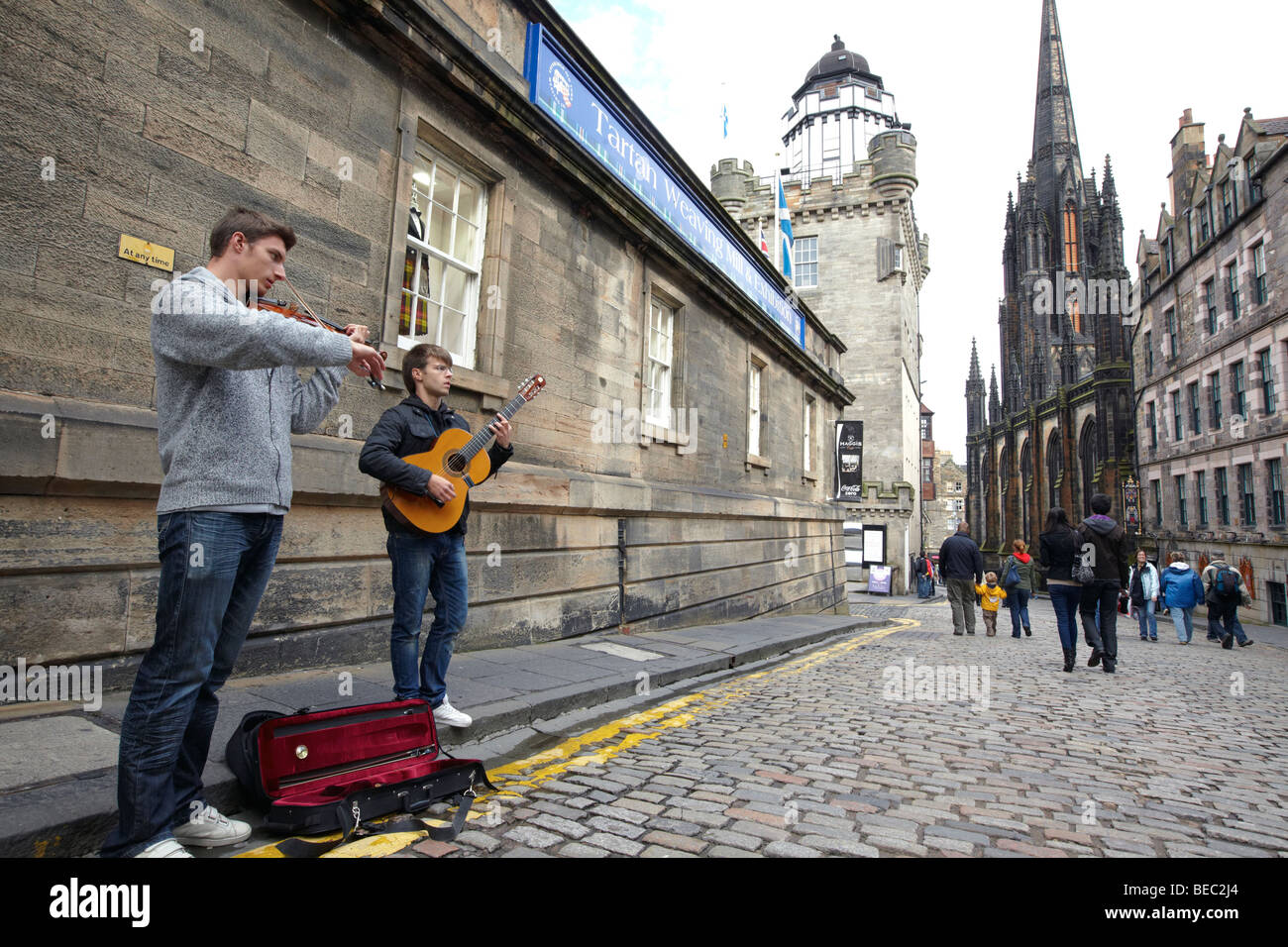 Gaukler In der Royal Mile in Edinburgh Schottland Großbritannien Stockfoto