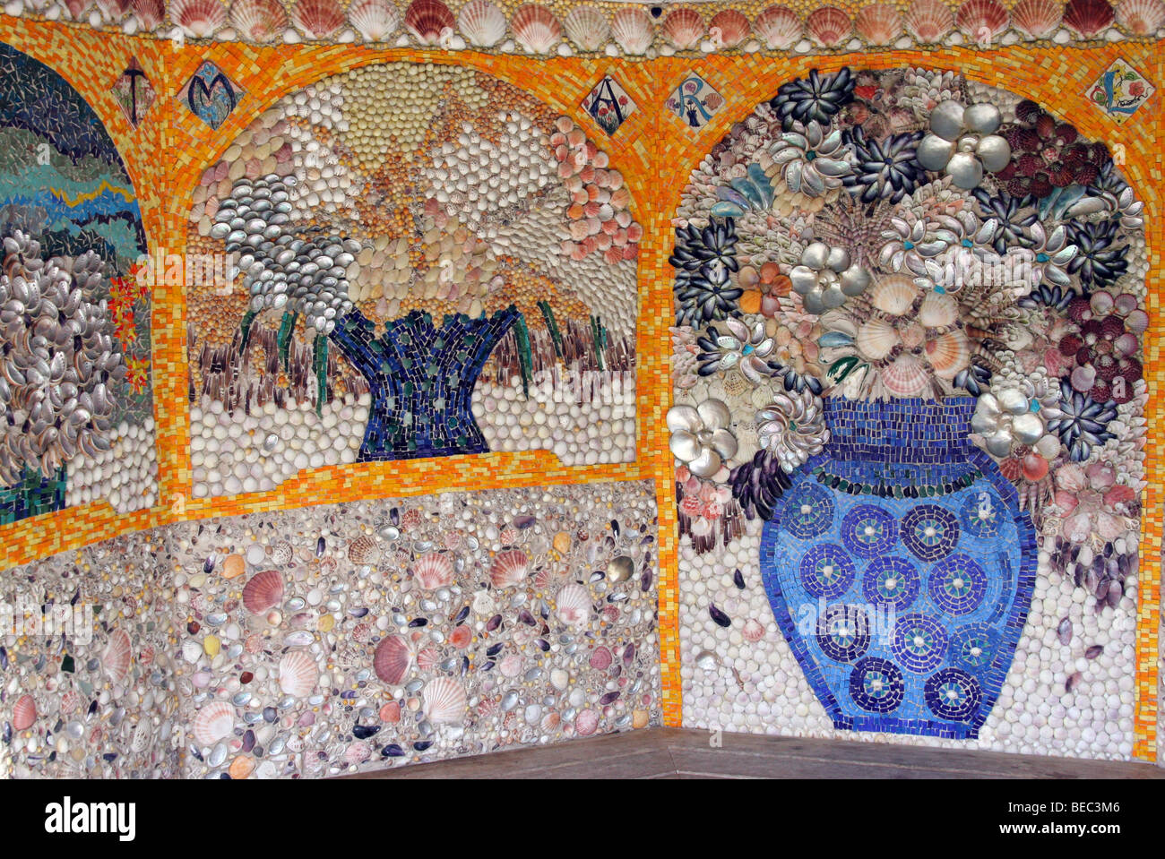Muschel-Mosaik in Tresco Abtei Gärten Stockfoto