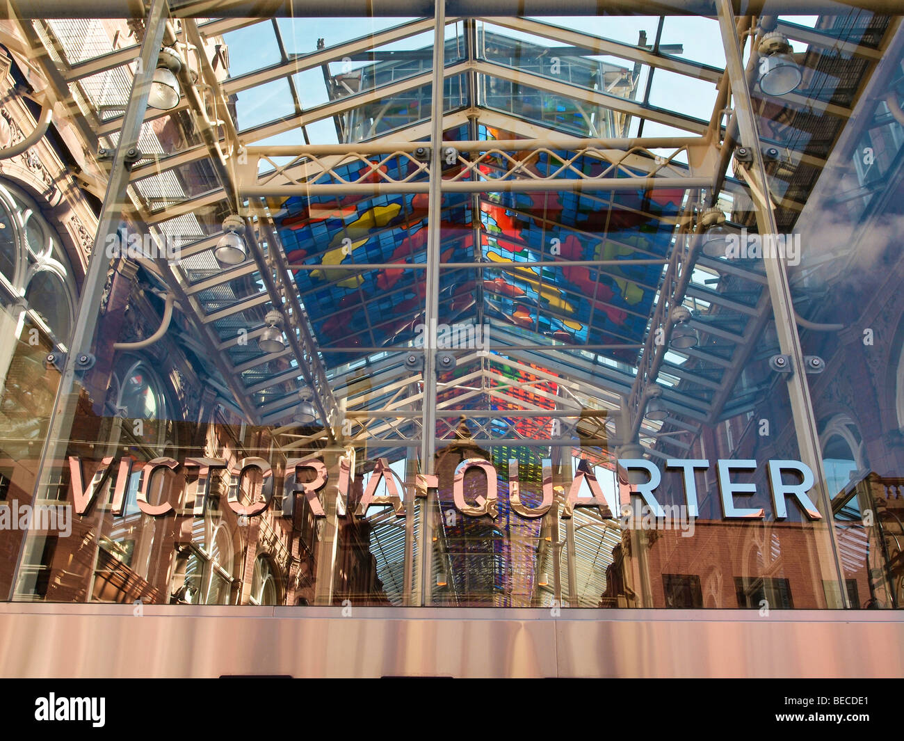 Eingang zum Einkaufszentrum Victoria Quarter Leeds UK Stockfoto