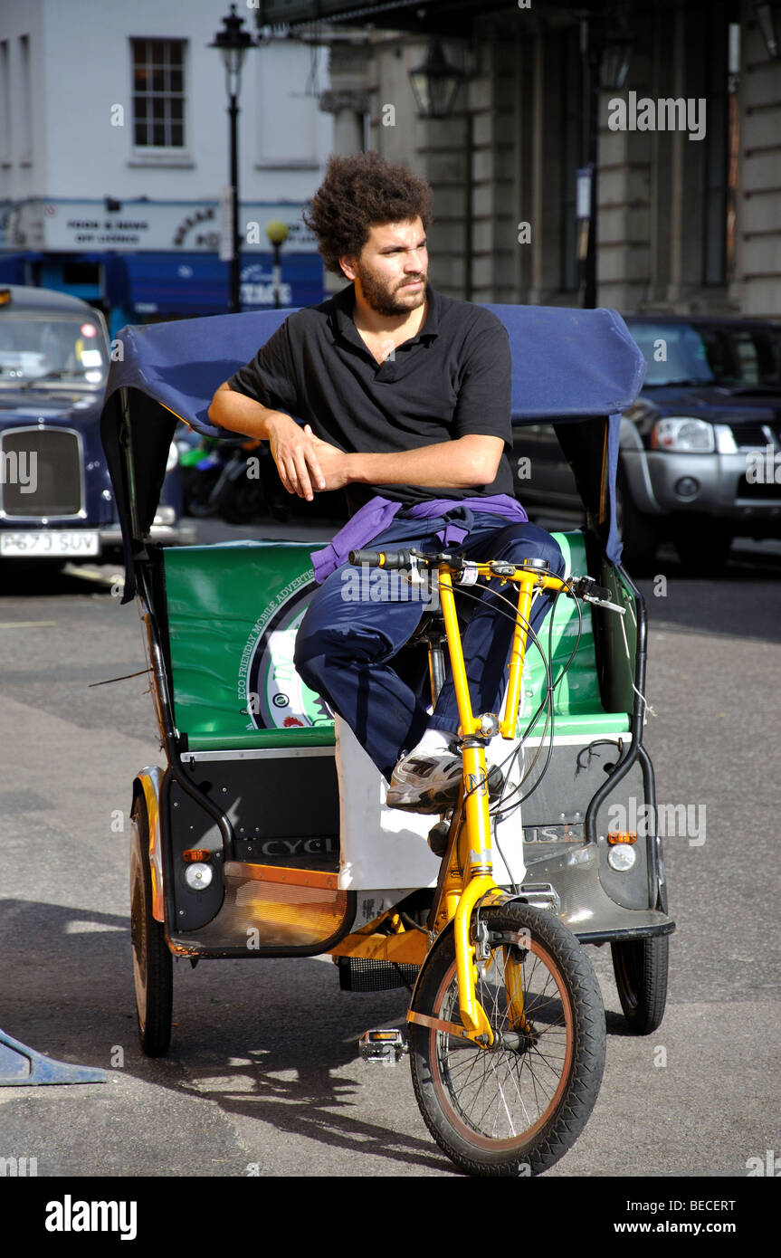 Londoner Fahrrad Taxi, Covent Garden, City of Westminster, London, England, Vereinigtes Königreich Stockfoto