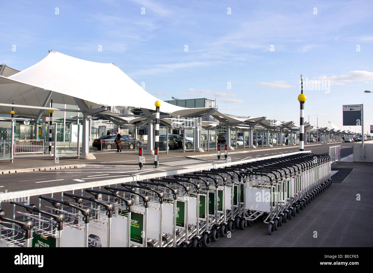 Abflugebene Terminal 5 in Heathrow Flughafen. London Borough of Hounslow, Greater London, England, United Kingdom Stockfoto