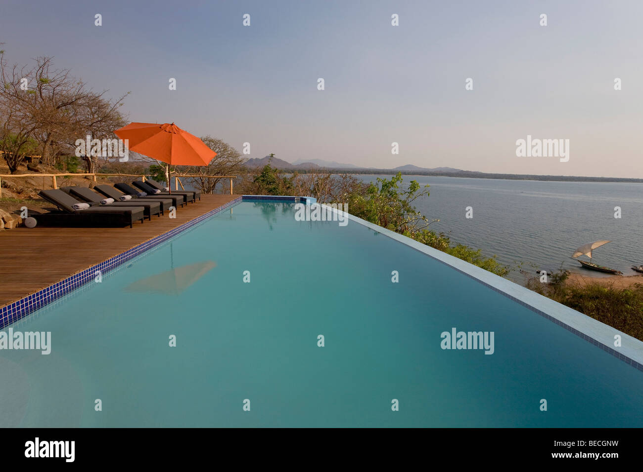 Infinity-Pool, Pumulani Lodge, Lake Malawi, Malawi, South East Africa Stockfoto