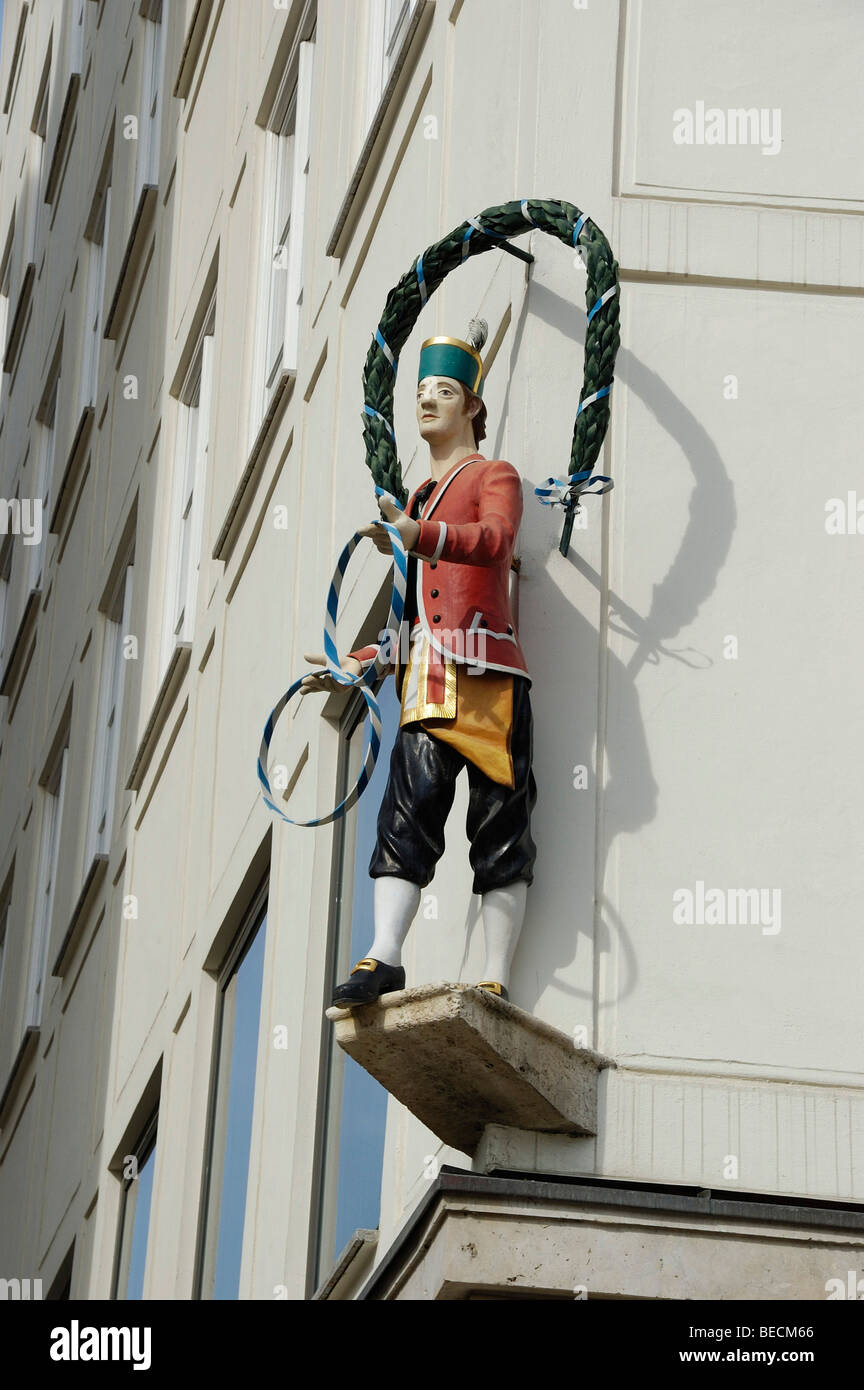 Statue auf einer Ecke, jonglieren, Kaufinger Straße, München, obere Bayern Bayern, Deutschland Stockfoto