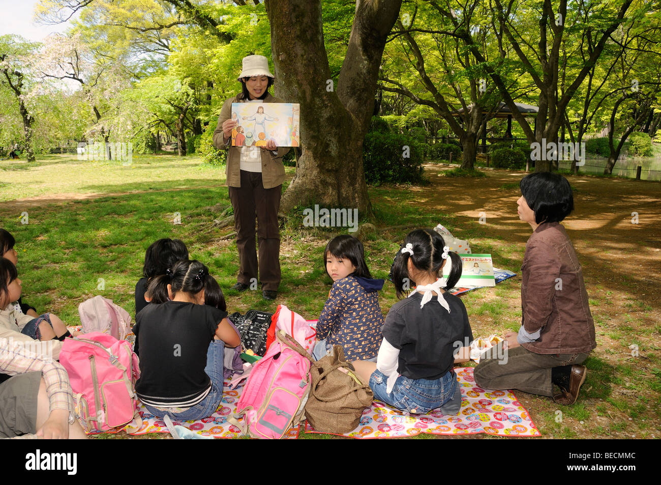 Christliche Minderheit in einem Outdoor-Sonntagsschule, Kyoto, Japan, Asien Stockfoto