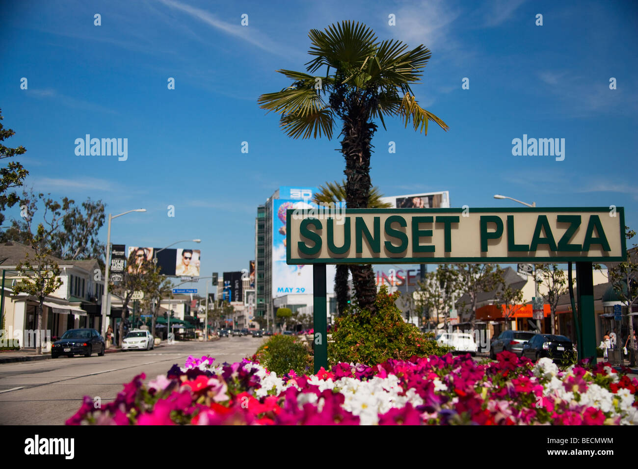 Informationstafel am Straßenrand, Sunset Plaza, Sunset Boulevard, West Hollywood, Los Angeles County, Kalifornien, USA Stockfoto