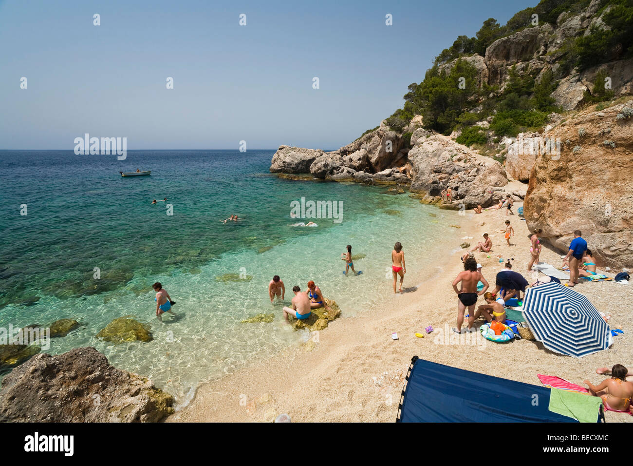 Strand in der Nähe von Zavala, Insel Hvar, Dalmatien, Kroatien, Adria, Mittelmeer, Europa Stockfoto