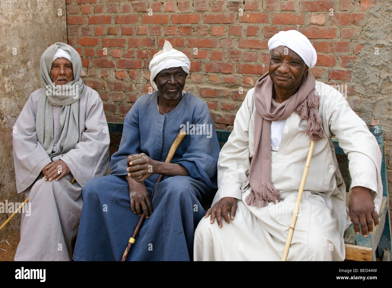 Agyptische Manner In Tracht Kairo Agypten Stockfotografie Alamy
