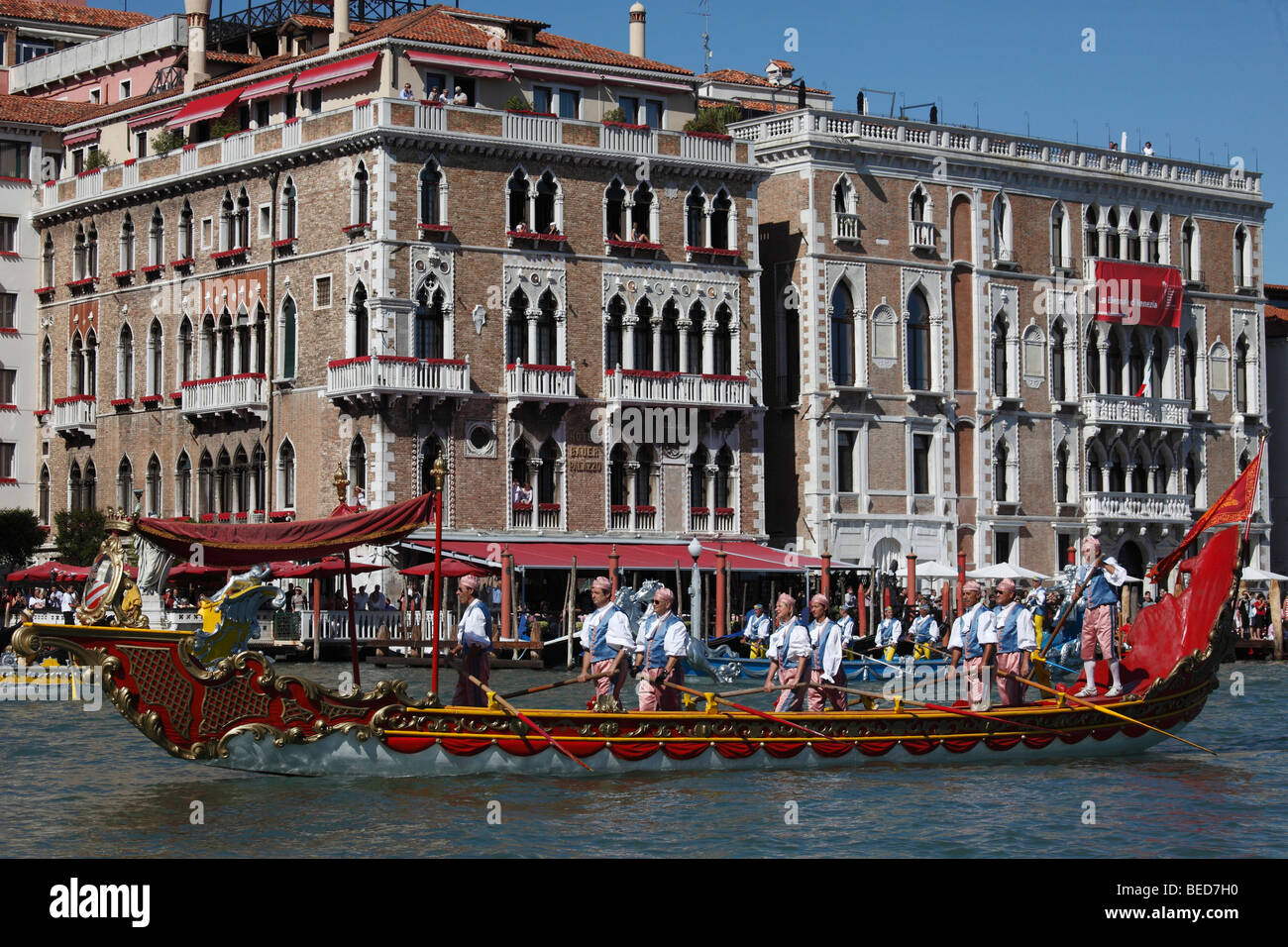 Italien, Venedig, historische Regatta, Schiffe, Menschen, Traditionen Stockfoto