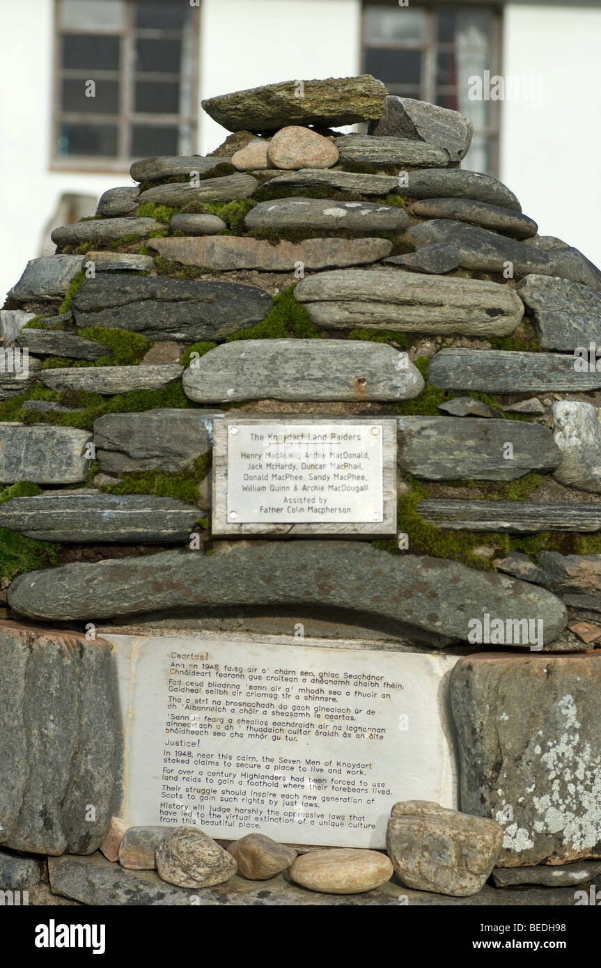Stein Cairn bei Inverie auf der Knoydart Land Raider SCO 5376 Stockfoto