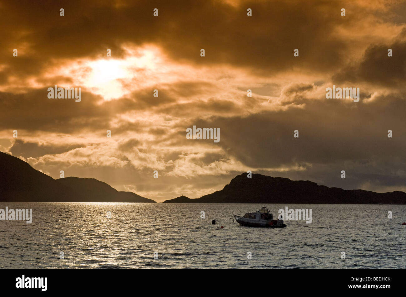 Festgemachten Schiff auf Loch Nevis auf Knoydart an der schottischen Westküste SCO 5377 Stockfoto