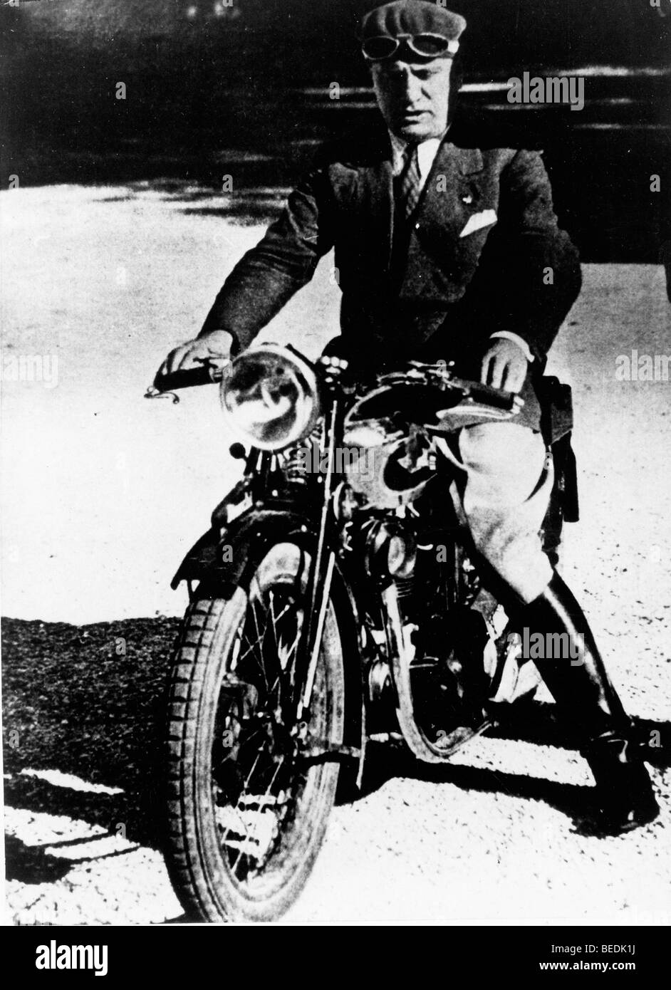 8. März 1939; Rom, Italien; BENITO MUSSOLINI (1883-1945) der italienischen Diktator und Führer der faschistischen Bewegung. (Bild Kredit: Stockfoto