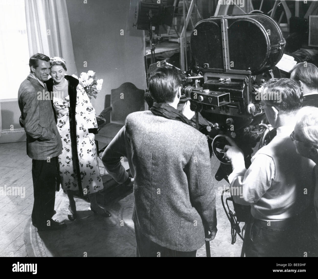 Schauspielerin Ingrid Bergman am Set von "Art Sir" mit Cary Grant Stockfoto