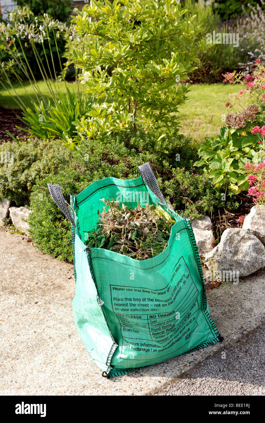 Gartenabfall Fotos und Bildmaterial in hoher Auflösung Alamy