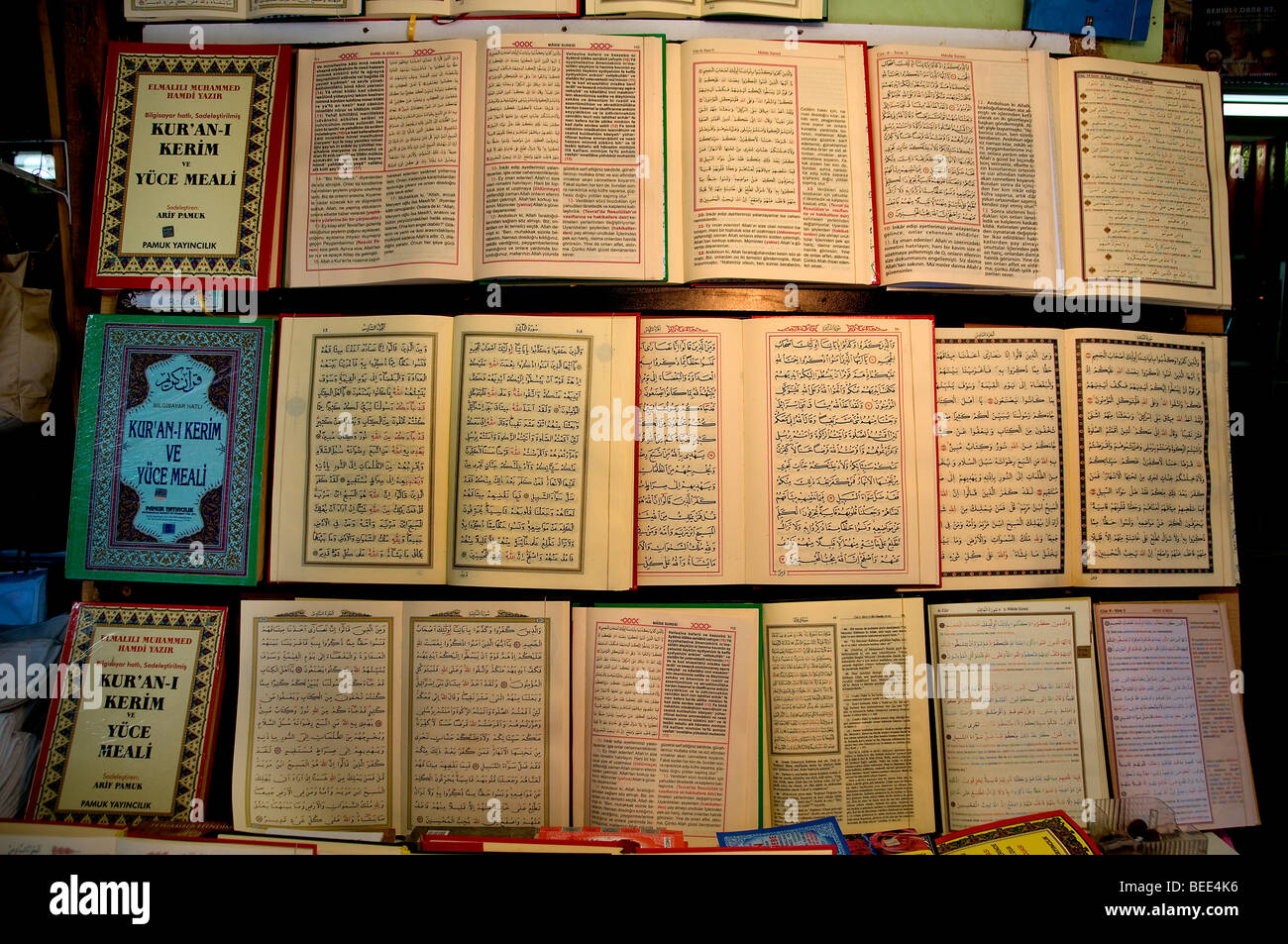 Istanbul-Buchhandlung-Buchhandlung Koran Muslime Islam islamische Stockfoto