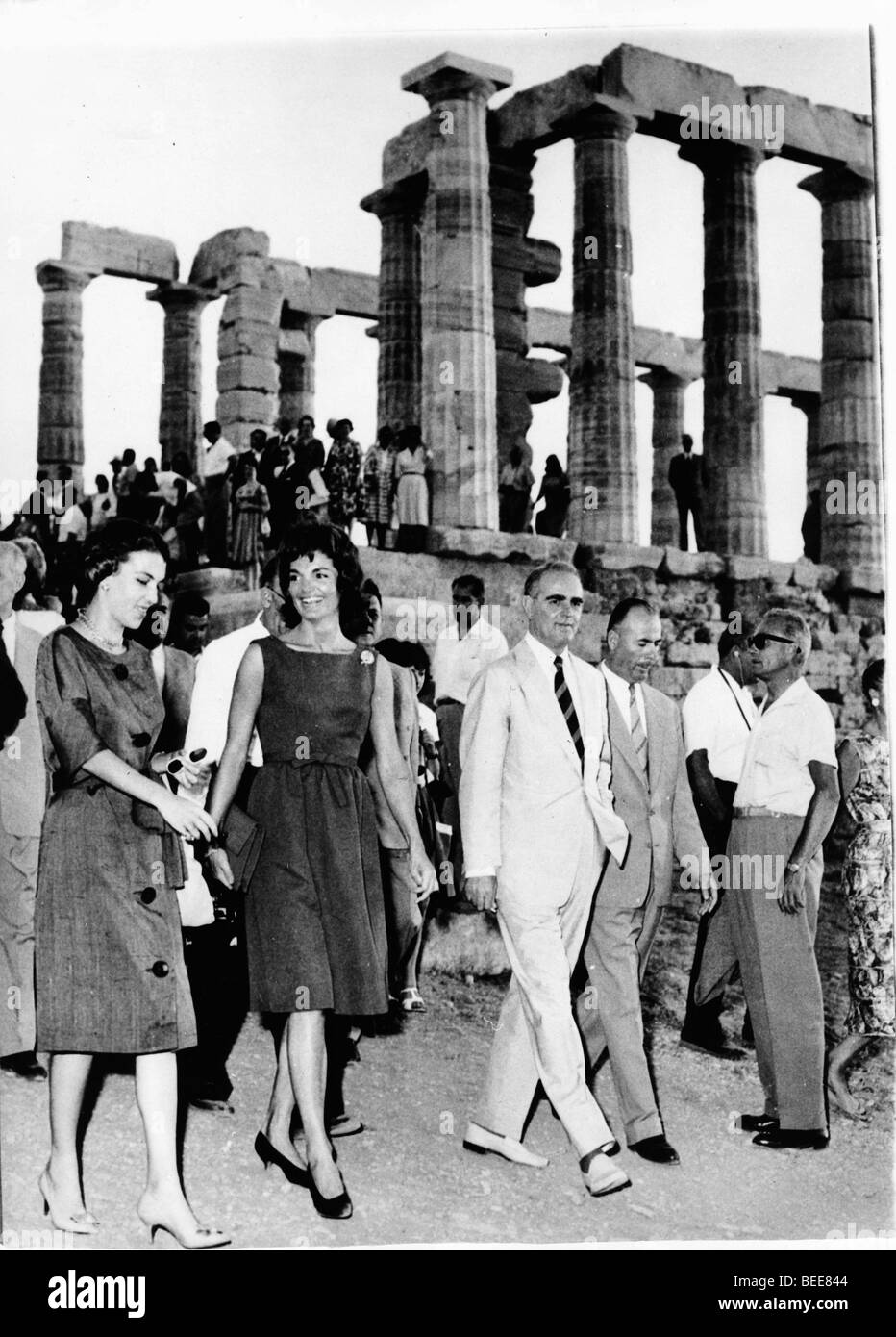 Jackie Kennedy besucht Parthenon mit Karamanlis Stockfoto