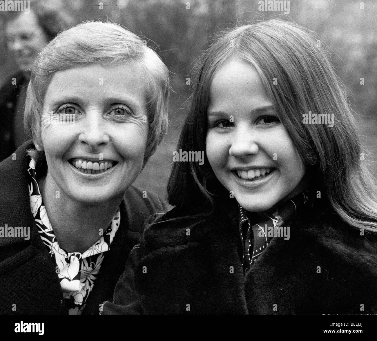 Schauspielerin Linda Blair, Recht, mit ihrer Mutter Elinore Blair. Stockfoto