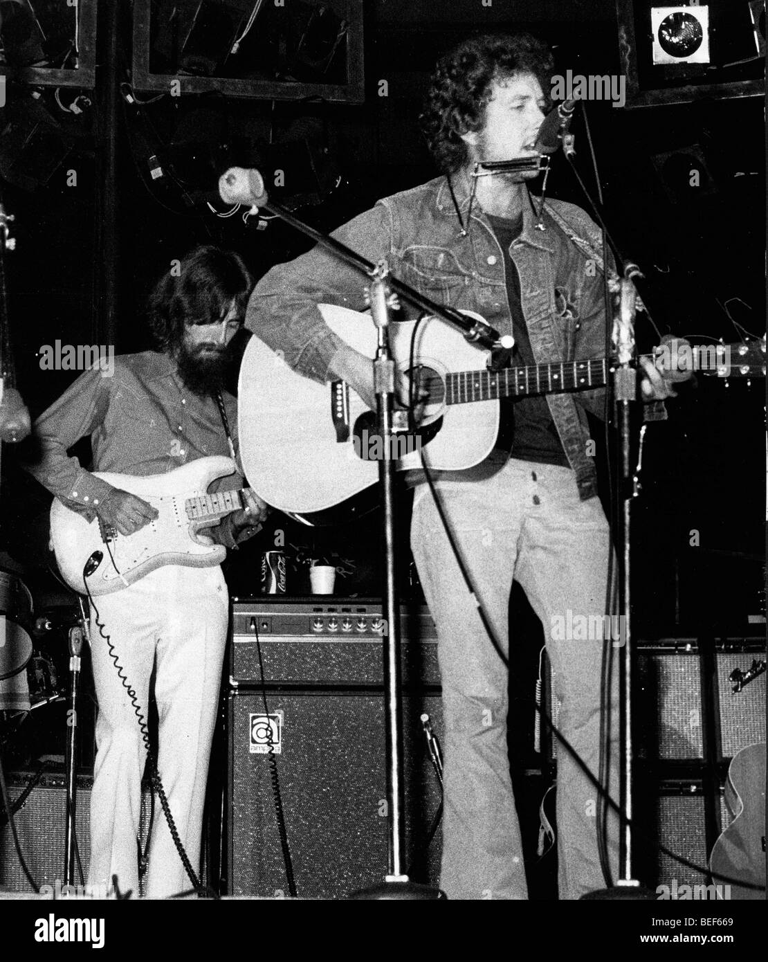 Musiker Bob Dylan und George Harrison im Vorteil Stockfoto