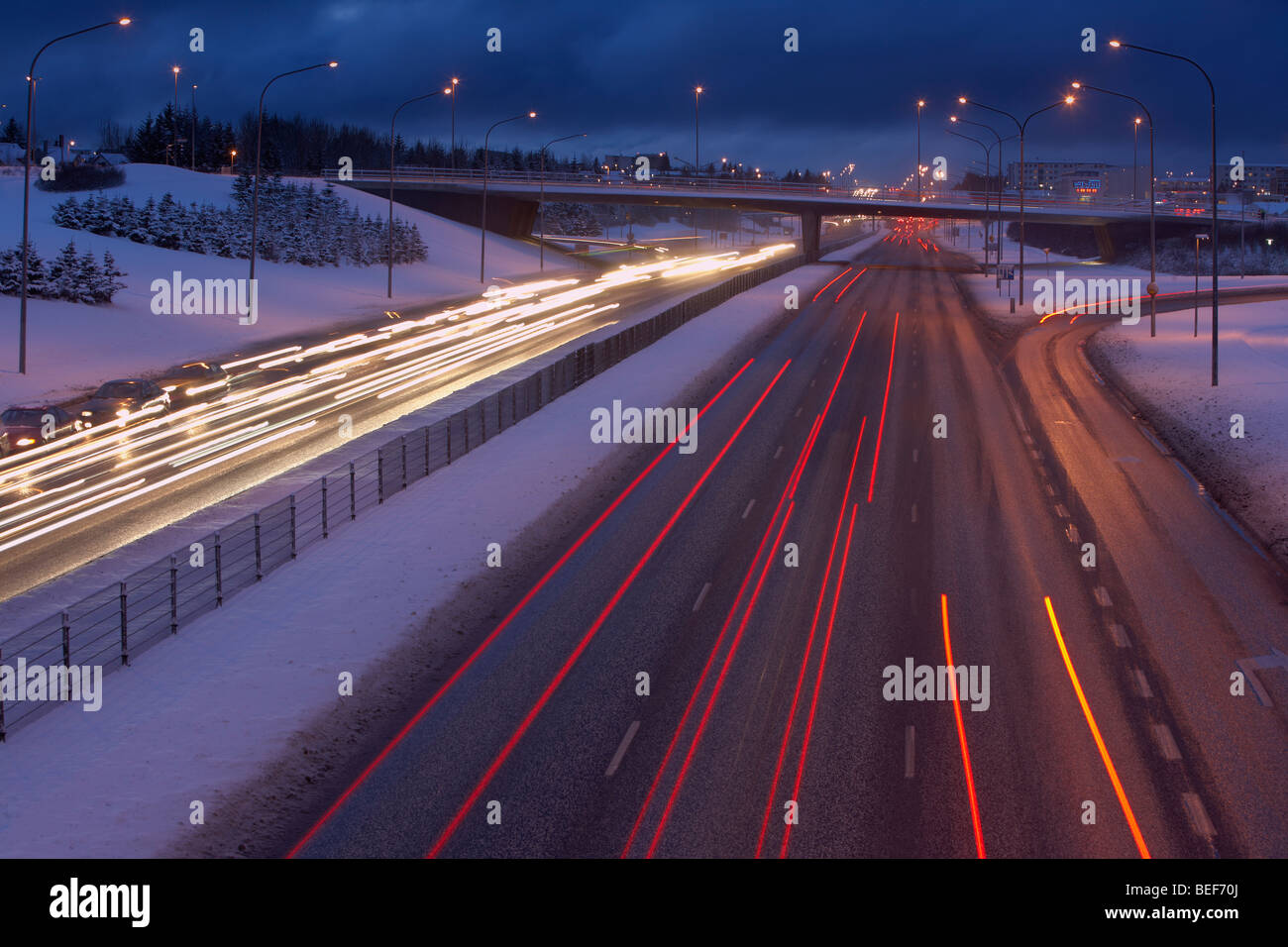 Autobahn im Winter, Reykjavik, Island Stockfoto
