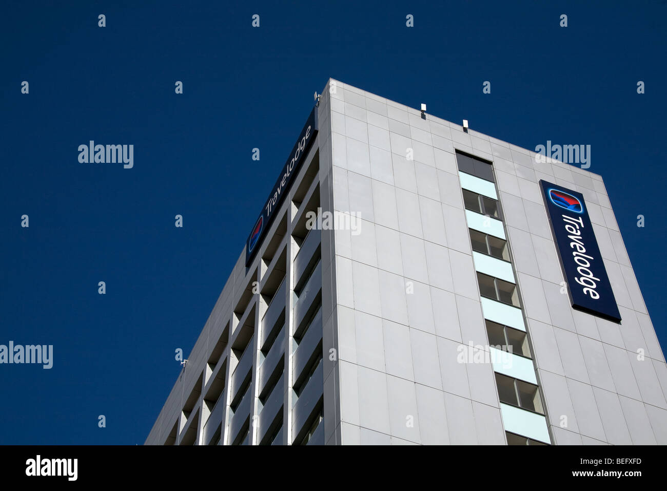 Der Turm des Travelodge Drury Lane Hotels in central London, UK Stockfoto