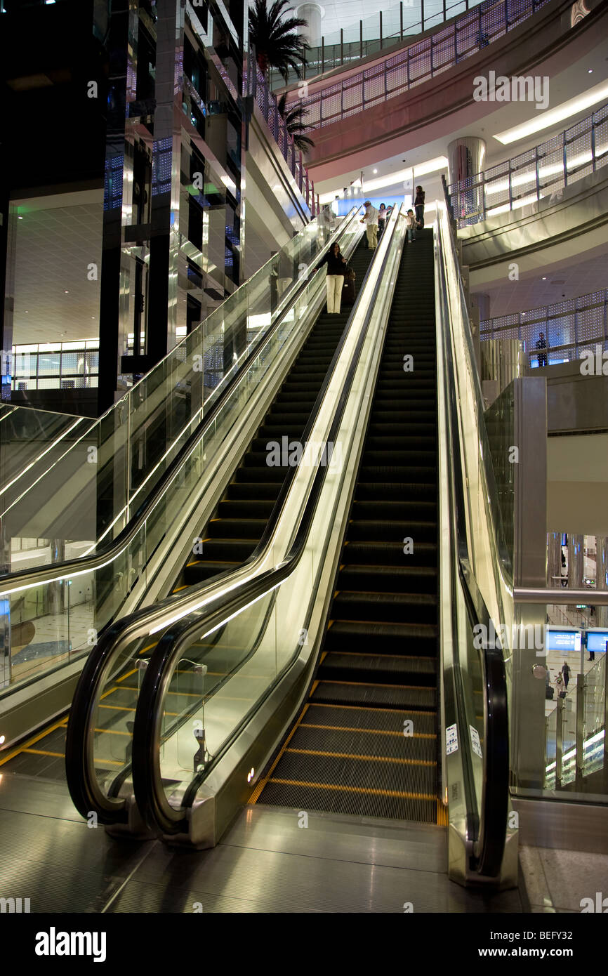Ankünfte Hall Halle Dubai Flughafen terminal 3 Stockfoto