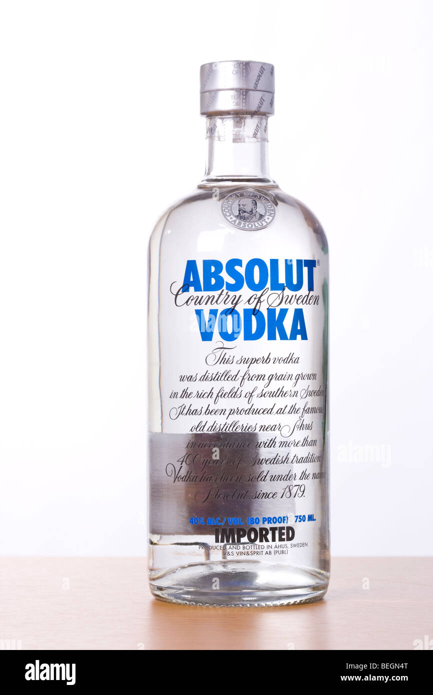 Wodka flasche Fotos und Bildmaterial in hoher Auflösung Alamy