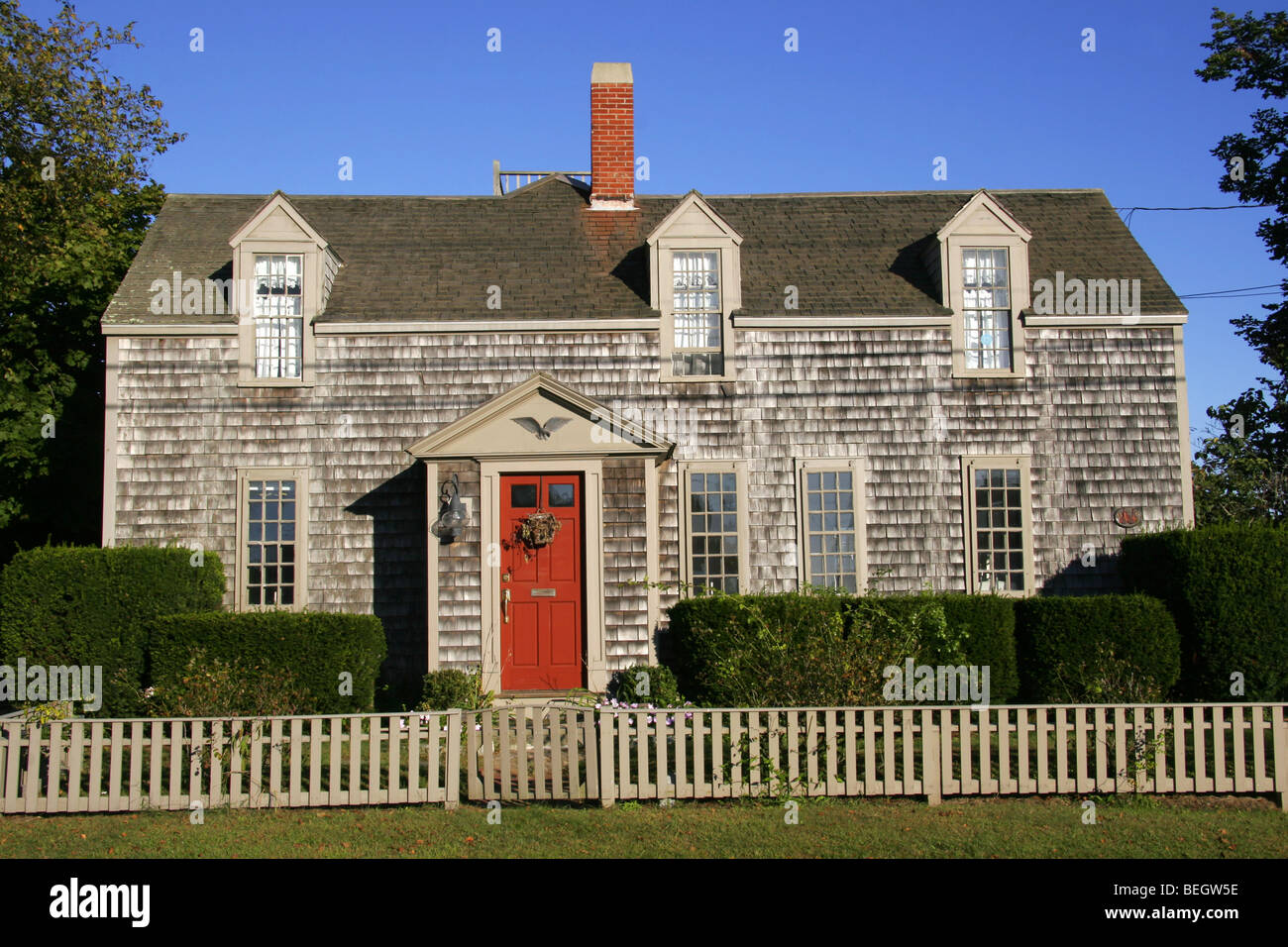 Cape Cod Haus, Falmouth, Cape Cod, Massachusetts, Neuengland, USA Stockfoto