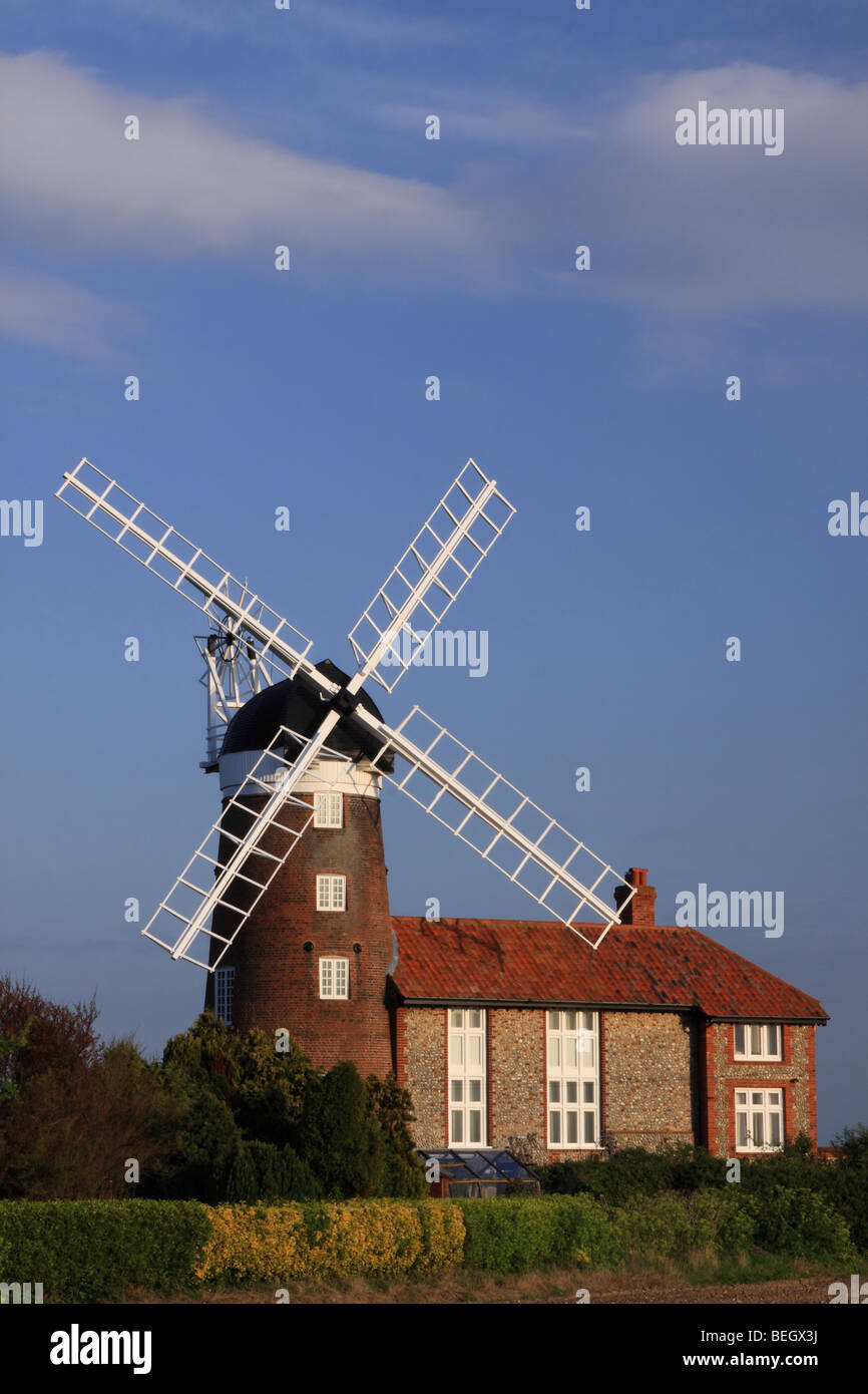 Weybourne Windmühle in der Nähe von Sheringham, Norfolk, England UK Stockfoto