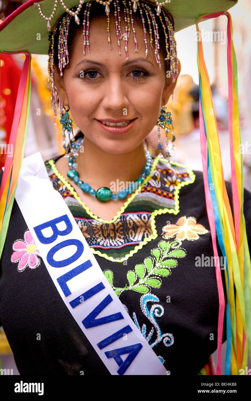 NYC Hispanic Parade (Desfile De La Hispanidad), feiert das Erbe der Hispanic-Latino, Oktober ist Hispanic Heritage Month. Stockfoto