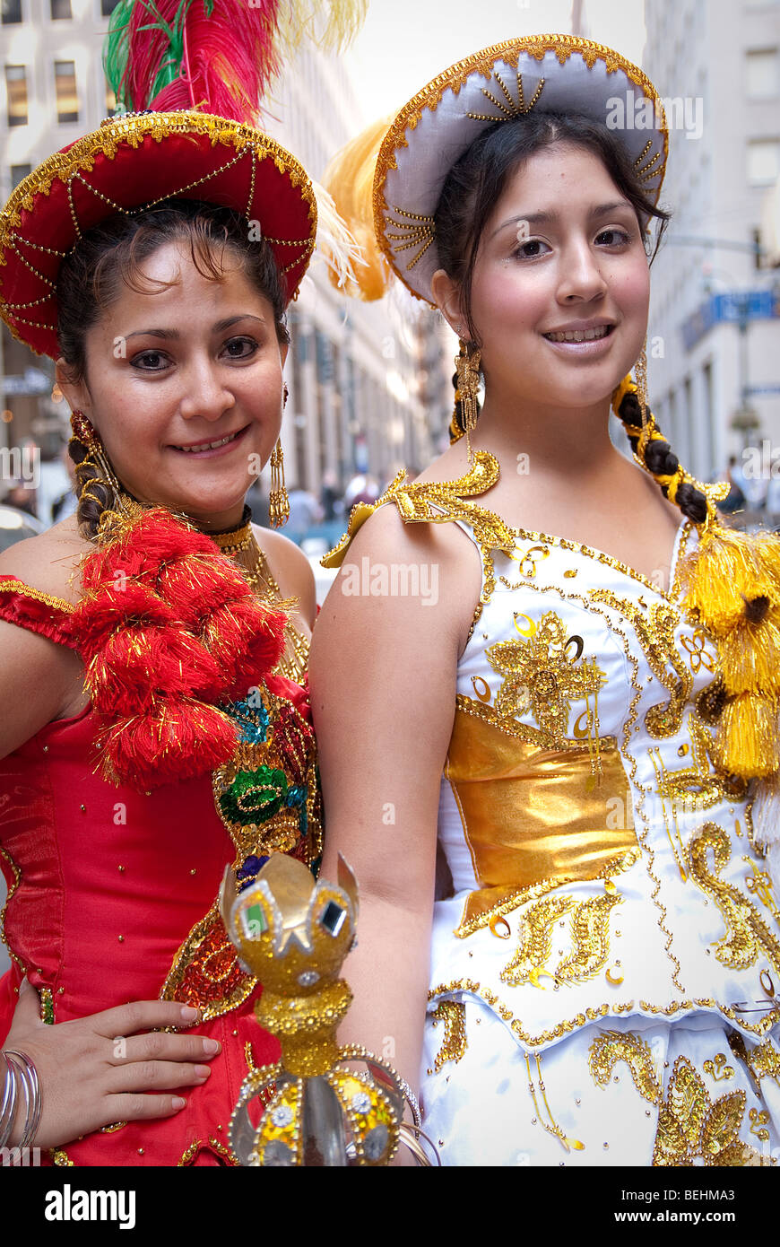 NYC Hispanic Parade (Desfile De La Hispanidad), feiert das Erbe der Hispanic-Latino, Oktober ist Hispanic Heritage Month. Stockfoto
