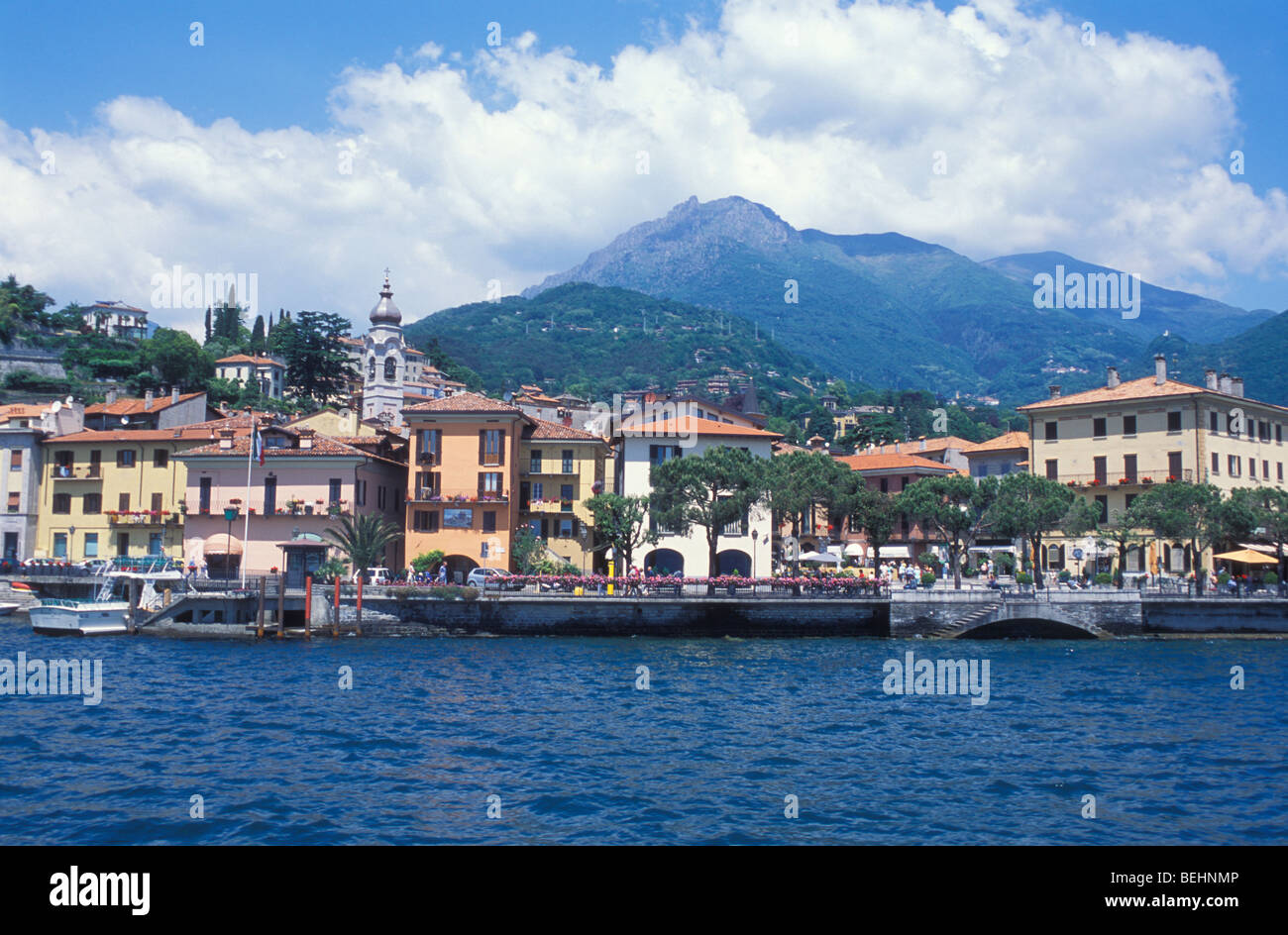 Blick auf Menaggio, Comer See, Lombardei, Italien Stockfoto