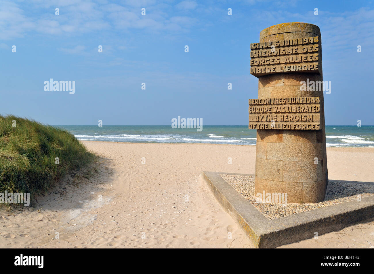 Zweiten Weltkrieg zwei Liberation Monument im WW2 Juno Beach, Courseulles-Sur-Mer, Normandie, Frankreich Stockfoto