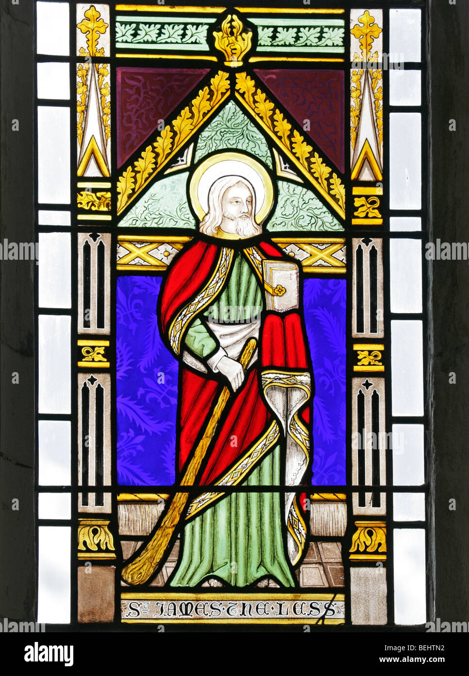 Einem Glasfenster St. James, Kleiner, oder weniger, mit einem Fuller's Club, All Saints Church, Wighton, Norfolk von Joseph Gewährung von Costess Stockfoto