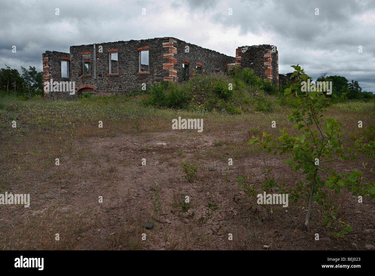 Ruinen des alten Quincy Copper Minengebäudes in Hancock Michigan in den USA, hochauflösend Stockfoto