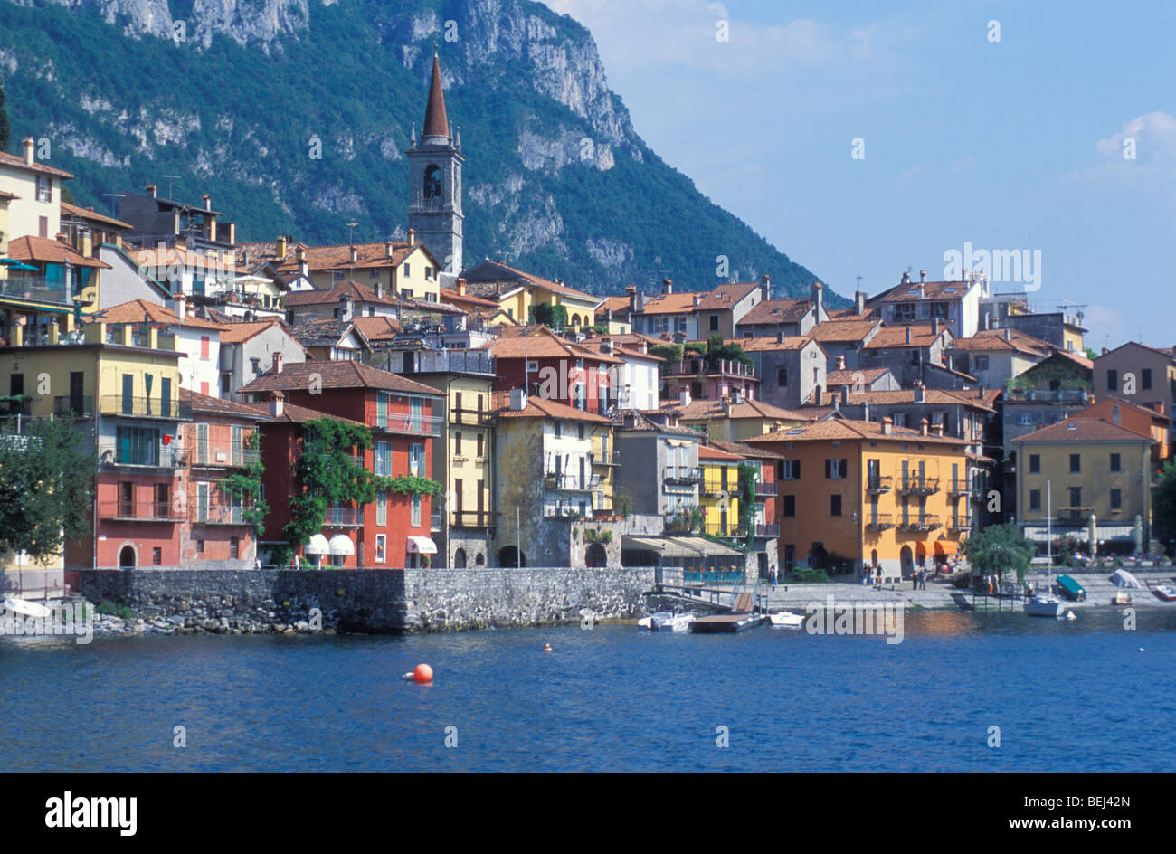 Blick von Varenna, Comer See, Lombardei, Italien Stockfoto