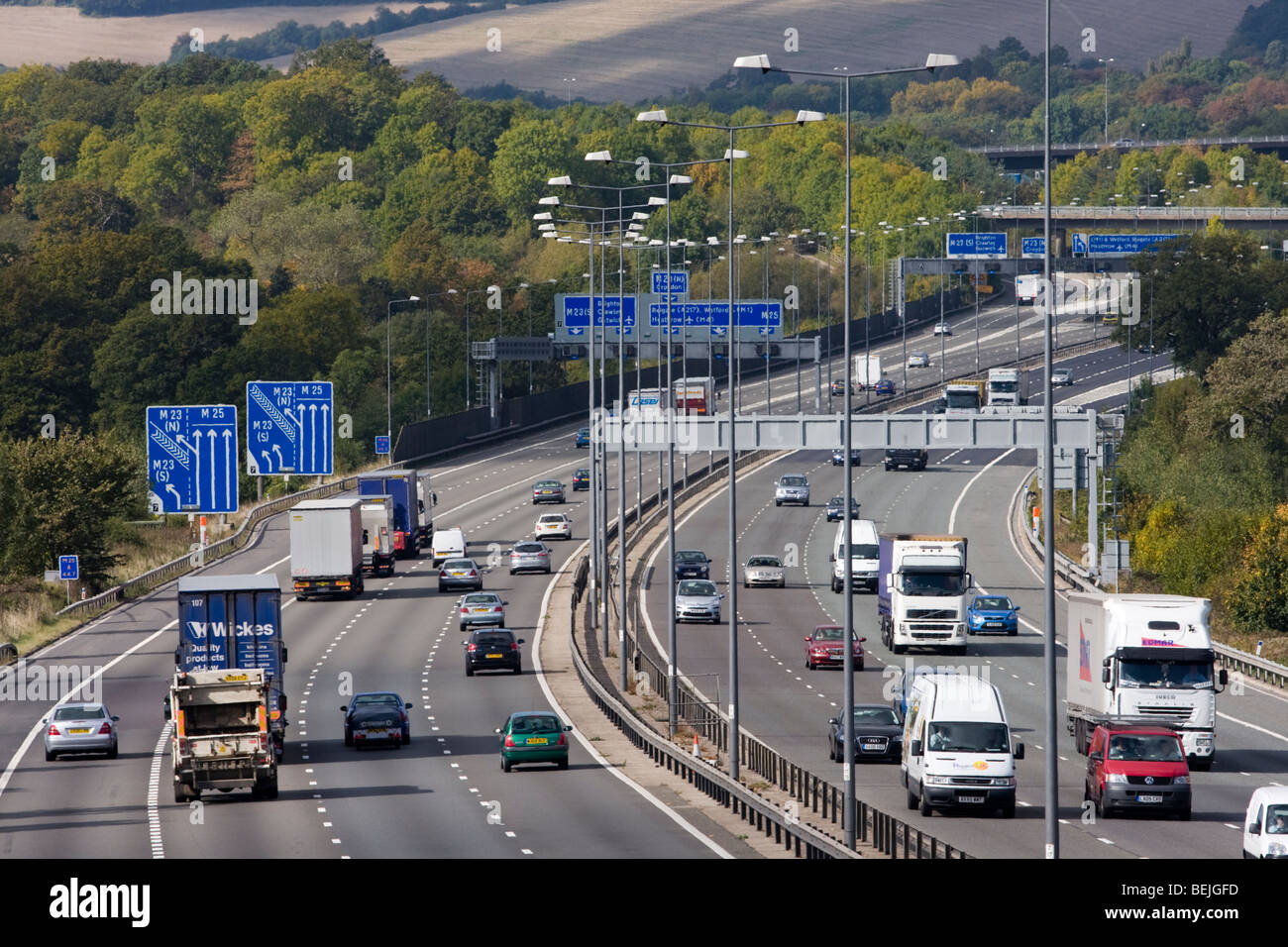 M25 Autobahn Ausfahrt 7 Surrey England Stockfoto